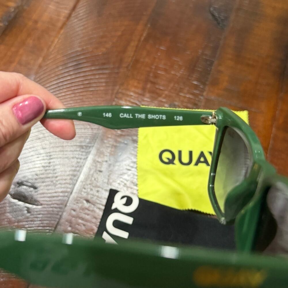 Quay 'Call The Shots' Green Sunglasses - Picture 4 of 5